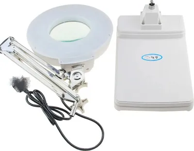 Produktbild von 10X elektronická stolní LED lupa Nastavitelné světlo Super Bright 60LEDs pro kontrolu údržby se stojánkem Stolní lupa Lupa