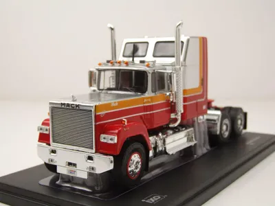 Produktbild von Ixo Models TR227 Mack Superliner Magnum Zugmaschine 1985 silber rot 1:43