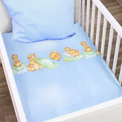Produktbild von Alvi Baby Bettwäsche 80x80 + 35x40 | 100% Baumwolle | Blau | Teddybären auf Kissen | 2-teilig