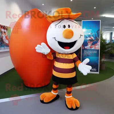 Produktbild von Orangefarbener REDBROKOLY Zebra Maskottchen Kostüm charakter bekleidet mit einem Rugby-Shirt und Mützen