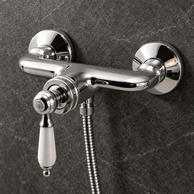 Imagen del producto de Grifo de ducha clásico, cromado, modelo Heritage Manor CR-2001-HM, marca Aquanello