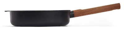 Produktbild von Woll, Eco Logic Induktion, Guss-Viereckpfanne, fester Holzstiel 24 x 24 cm, 6,5 cm hoch, 2,5 Liter