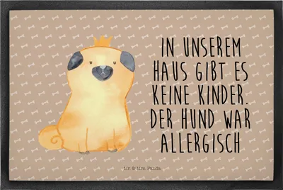 Produktbild von Mr. & Mrs. Panda fußmatte Mops Krone 40 x 60 cm - Hundeglück - Geschenk, Gummimatte, Haha, Sprüche, Hund, Königlich, Schuhabstreifer, Lustig, Fußabtreter, Schmutzmatte