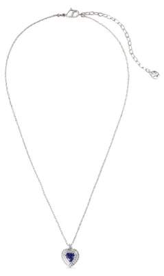 Image de Un pendentif Swarovski, forme cœur, serti de pavé, couleur bleue, plaqué rhodium