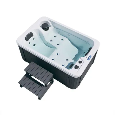 Produktbild von HOME DELUXE Outdoor Whirlpool HORIZON mit Treppe und Thermoabdeckung