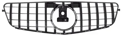 Imagen del producto de Rejilla delantera para Mercedes C W204 S204 berlina/familiar, modelo 07-14, con diseño GT-R Panamericana.