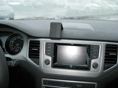 Produktbild von Brodit ProClip Fahrzeughalter 855074 - Mittelbefestigung - Volkswagen Golf Sportsvan 15-21