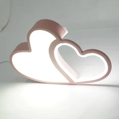 Produktbild von Kinderzimmer Deckenleuchte - LED Herzform - Dimmbar mit Fernbedienung - 220 V - Weißes Licht - 249–2000 lm - Rosa