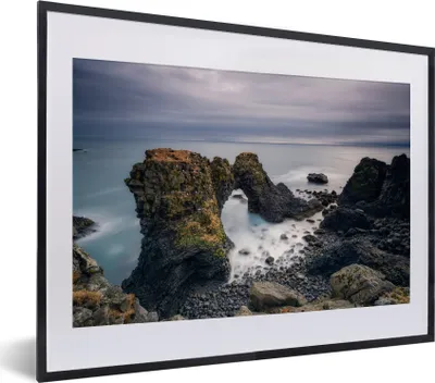 Produktbild von MuchoWow® MuchoWow® Gerahmtes Poster Küstenlandschaft in Snaefellsnes bei Island 40x30 cm - Poster mit zchwarzem Bilderrahmen - Bilderrahmen - Poster im Rahmen