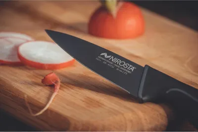 Obrázok produktu pre Kuchynský nôž NIROSTA WAVE, kuchynský nôž z nehrdzavejúcej ocele s mäkkou rukoväťou, ručne brúsená čepeľ s čiernym nepriľnavým povrchom, nôž na ovocie (dĺžka čepele: cca 9 cm)