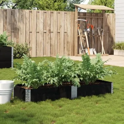 Imagen del producto de Caja de plantación negra de 150x50 cm, fabricada en madera maciza de pino
