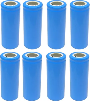 Produktbild von 8x Trade-Shop 26650 Akku Zelle 3000mAh 3,2V Hochstromfest Schnelladefähig Rohzelle zum Selbsteinbau Austausch ohne Lötfahnen Flattop im Schrumpfschlauch Ersatzakku Austauschakku Industriezelle