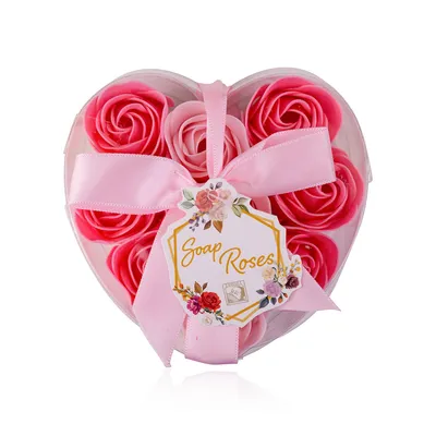 Geschenkbox mit pinken Baderosen