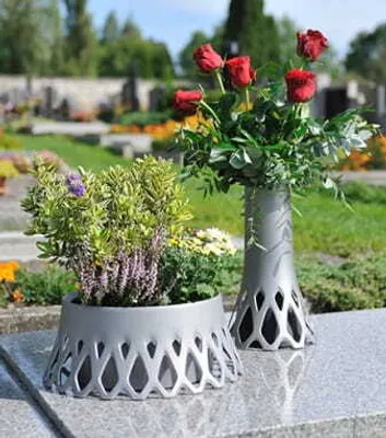 Obrázek produktu pro Nohel Garden Váza hřbitovní ROSETA se zátěží d9x30cm 1l