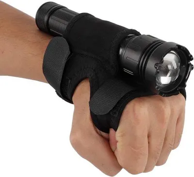 Obrázek produktu pro Potápěčská lampa s nastavitelným ramenem a montážním držákem 25–30 mm – vodotěsná a praktická