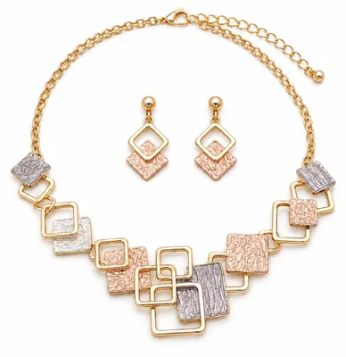 Immagine prodotto di Parure boho: collana e orecchini, quadrati, beige e color oro