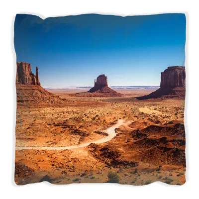 Produktbild von Wallario Premium Kissen, weiche Oberfläche, mit Motiv Monument Valley unter blauem Himmel, Größe: 40 x 40 cm, mit weißer Rückseite