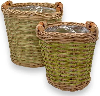 Produktbild von Zwei Rattan-Blumentöpfe, Pflanzkorb mit Kunststoff-Einlage und Griffe, Blumentöpfe, Blumenkorb, Pflanztopf, 16,5 x 14 cm und 13 x 10,5 cm (braun-grün)