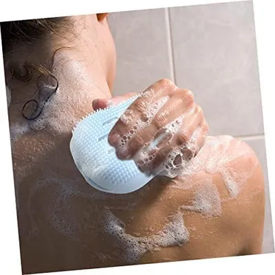 Produktbild von Silikon-Duschbürste im einfachen Design zur Hautreinigung und Massage