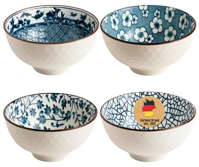 Produktbild von Intirilife 4-teiliges Schalen-Set in schickem Geschenkkarton - Japanisches Porzellan Geschirrset in Blau und Weiß