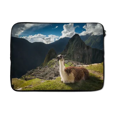 Produktbild von MuchoWow® Laptop Hülle 14 ZollAlpaka - Machu Picchu - Felsen Laptoptasche - Laptoptasche - Stoßsicher - Schutzhaube