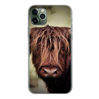 Produktbild von MuchoWow® Handyhülle Schutzhülle Hülle für iPhone 11 Pro Max Schottischer Hochländer - Licht - Porträt - Natur Silikon Softcase Handy Hülle - Schutz