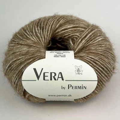 Zdjęcie produktu dla Vera by Permin – przędza całoroczna z chainette, alpaki baby i bawełny (125 m/50 g) (21 karmel)