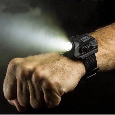 Obrázek produktu pro Vodotěsné taktické LED náramkové hodinky s baterkou, multifunkční nástroj pro osvětlení při kempování a lovu