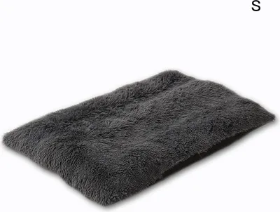 Obrázok produktu pre Vankúš pre mačky, huňatý, hrejivý 50x35cm, umývateľný a protišmykový, tmavo sivý S