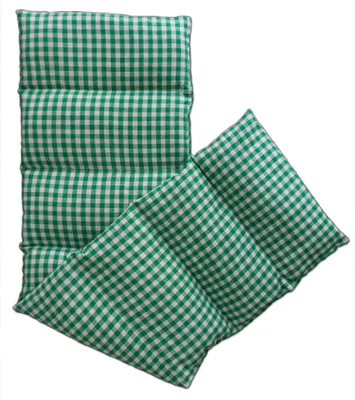 Produktbild von Körnerkissen 75x20cm groß 8-Kammer, grün-weiß - Wärmekissen Weizen