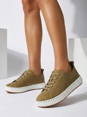Produktbild von Damen-Sneaker mit Lochmuster Liro, Größe 36