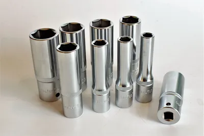 Immagine prodotto di SALTUS Set di chiavi a bussola da 1/2" 10-24 mm esagono 9 pezzi a bussola lunga