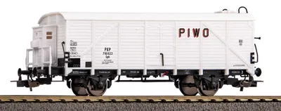 Zdjęcie produktu dla PIKO 24514 Wagon chłodnia ex Berlin PKP epoka III H0 1:87 – wagon towarowy chłodniczy, seria Classic, model do makiety kolejowej