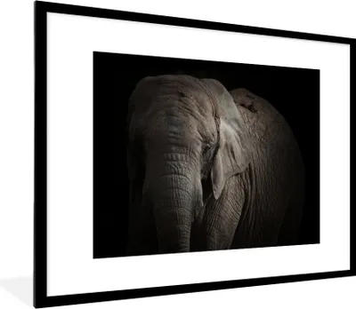 Produktbild von MuchoWow® MuchoWow® Gerahmtes Poster Elefant - Porträt - Tiere - Schwarz 80x60 cm - Poster mit zchwarzem Bilderrahmen - Schlafzimmer-Dekorationen - Fotoposter