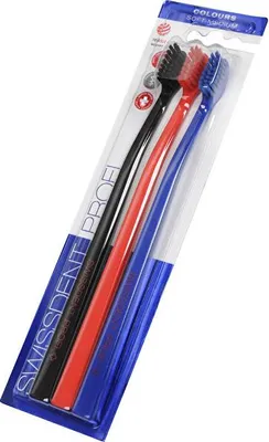 Obrázek produktu pro Swissdent Colours Soft-Medium zubní kartáčky (černý, červený, modrý) 3 ks