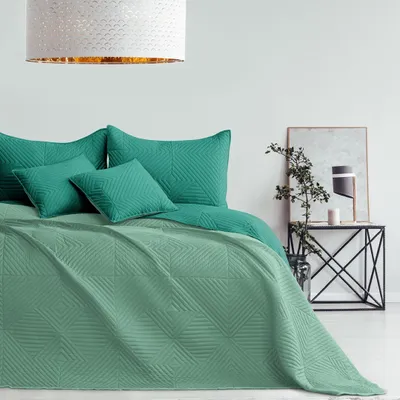 Produktbild von Luxus Bettüberwurf Softa mit Uni Wendedesign - Zweiseitige Tagesdecke, Größe:220 x 240 cm, Farbe: Grün / Jadegrün