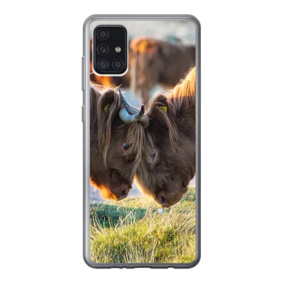 Produktbild von MuchoWow® Handyhülle Schutzhülle Hülle für Samsung Galaxy A52 5G Schottische Highlander - Tiere - Sonne Silikon Softcase Handy Hülle - Umschlag