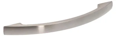 Immagine prodotto di Maniglia per mobili in zamak. Distanza tra i fori: 128 mm. Finitura: nichel satinato