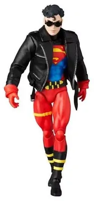 Image de Le retour de Superman MAFEX Actionfigur Superboy 15 cm