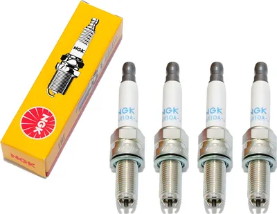 Immagine prodotto di NGK, 4 candele di accensione MAR10A-J, filettatura lunga, compatibili con Ducati Desmosedici RR