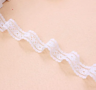 Weißes Spitzenband 15 m für Hochzeit & Basteln