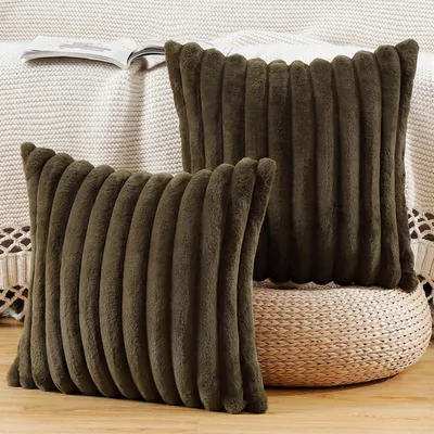 Productafbeelding van 2 stuks, set van kunstbont kussenslopen, gestreept, donkerbruin, 55 x 55 cm
