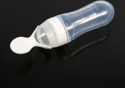 Produktbild von 90 ml Silikon-Flasche für Babys und Kleinkinder, mit Löffel, für frische Lebensmittel, Müsli, Quetschspender (weiß)