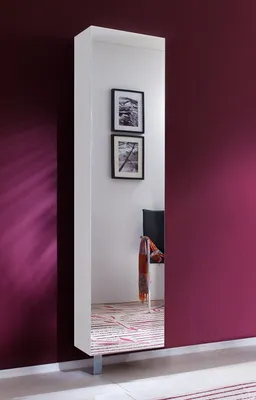 Immagine prodotto di Scarpiera "Woody" in bianco opaco con un'anta e 10 ripiani. Dimensioni (LxAxP) 45x176x25 cm