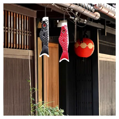 Produktbild von Koinobori Windfisch Set - 5 Stück Koi Windsack in Karpfenform 40 cm Japanische Gartendekoration