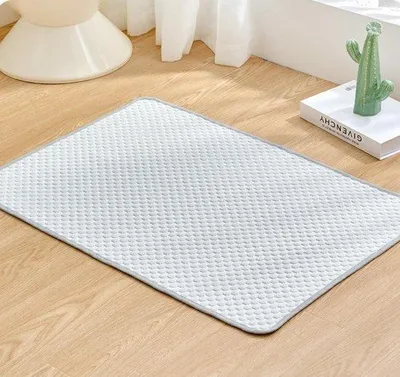Immagine prodotto di Tappetino rinfrescante per cani 60x45 cm, traspirante, lavabile