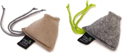 Obrázek produktu pro Beeztees Minus One Hračka pro kočky pyramida 2ks 7,5x7,5x4cm