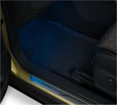 Image de TOYOTA Yaris Cross tapis de sol en caoutchouc PW210-0D074 OE