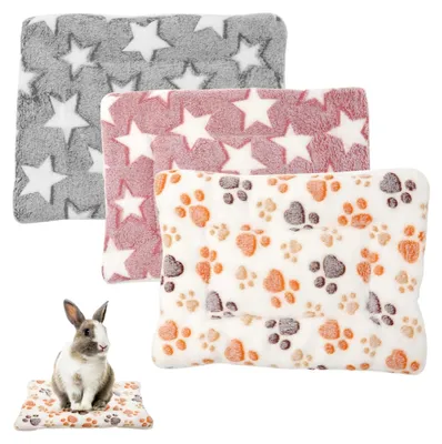 Produktbild von 3 Stück Plüschbett Flauschiges Fleece für Kaninchen und Meerschweinchen, 32 × 25 cm