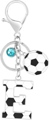 Productafbeelding van Sleutelhanger met een voetbal en een beginletter
